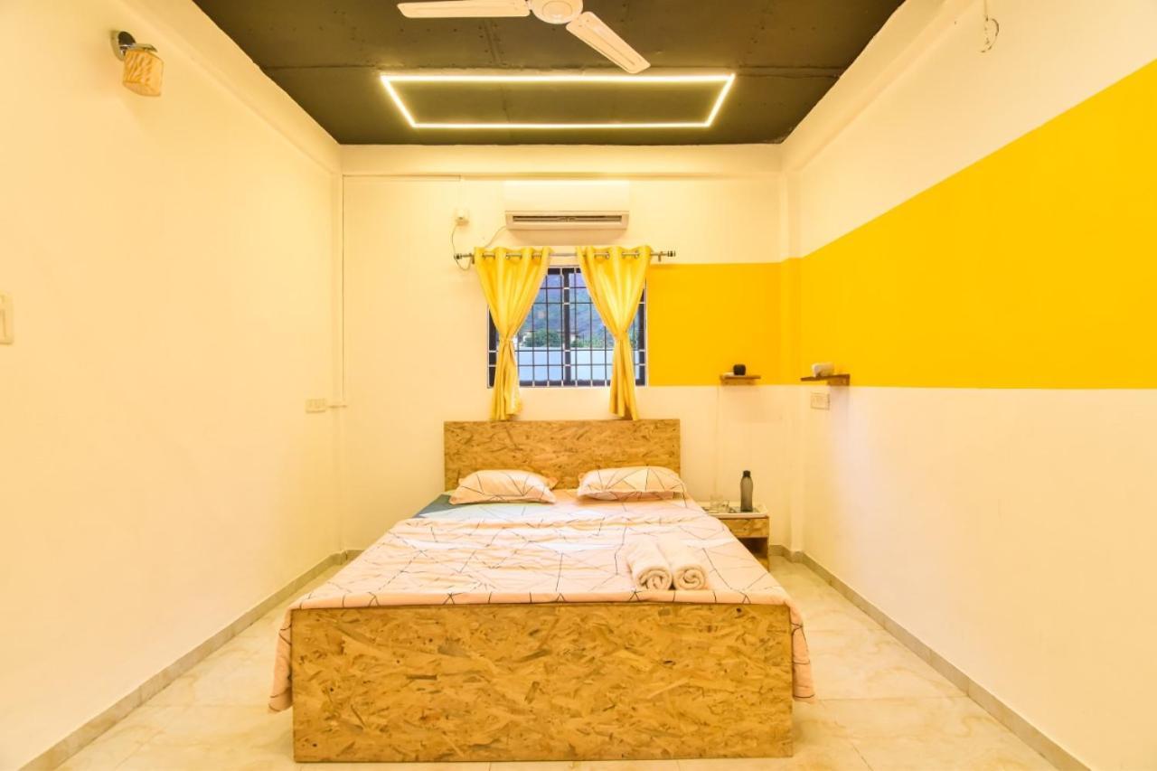 Empyrean Stay Ll 3Bhk Ll Jaguar Villa Ll Ac Ll Pvt Pool Ll Luxury Lonavala Kültér fotó